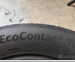2 Gomme 215/60 R17 Continental 90% residui del2022