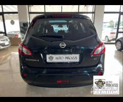 NISSAN QASHQAI +2 1.6DCI del 2013 con 140.000KM