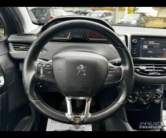 PEUGEOT 208 1.2 BENZINA 82 CV ANNO 2015 - 11
