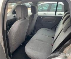 Ford Fusion 1.6 gpl 100 cv 2003 - 7