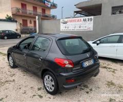 Peugeot 206 Plus 1.4 HDi 70CV 5p. Energie 2011 - 6
