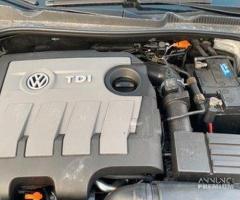 Volkswagen Golf 1.6 TDI 2012 Full Navi - 23