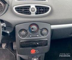 Renault Clio 1.5 Dci 2010 Full Navi - 9
