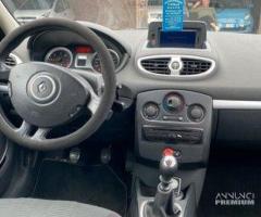 Renault Clio 1.5 Dci 2010 Full Navi - 14