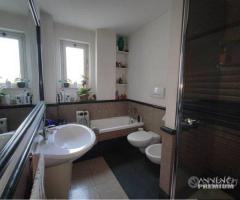 Appartamento 6 vani con pos. Garage Catania Zona R - 22