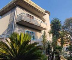 Esclusiva Villa con giardino Catania zona San Null