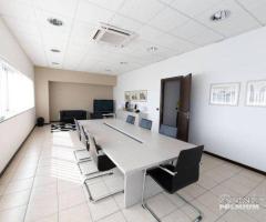 Ufficio 8 vani Valcorrente con tre posti auto - 8