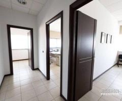 Ufficio 8 vani Valcorrente con tre posti auto - 16