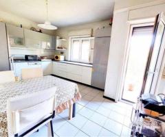 Appartamento 4,5 vani con Garage Cantina Catania z - 17