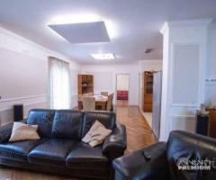 Esclusiva Casa indipendente 360 mq. Misterbianco C - 9