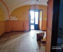 Bottega di due vani Catania Piazza Teatro Massimo - 10