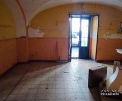 Bottega di due vani Catania Piazza Teatro Massimo - 11