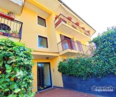 Appartamento 5 vani Aci castello zona Cannizzaro - 6