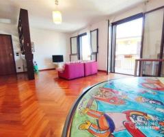 Appartamento 5 vani Panoramico Aci Castello Zona C - 8