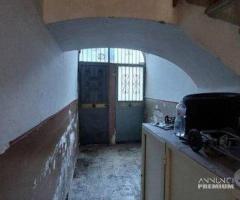 Appartamento 2 vani con cortile Catania Zona Acque - 19