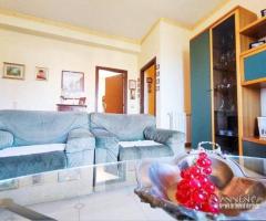 Ampio Appartamento 3,5 vani con Posti auto Aci San - 9