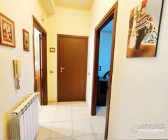 Ampio Appartamento 3,5 vani con Posti auto Aci San - 10