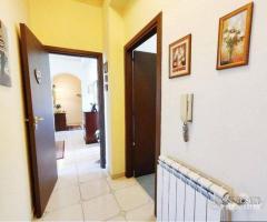 Ampio Appartamento 3,5 vani con Posti auto Aci San - 15