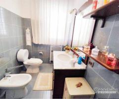 Ampio Appartamento 3,5 vani con Posti auto Aci San - 19