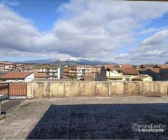 Appartamento 6 vani San Pietro Clarenza con Giardi - 14