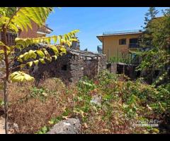 Rustico indipendente con Spazio Esterno Catania zo - 11