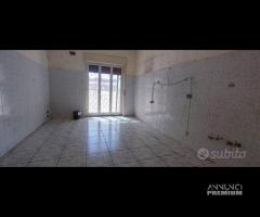 Appartamento 4,5 Vani con Garage Catania zona Barr - 7