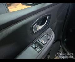Renault clio 0.9 gpl unico prop 2017 nav - 18