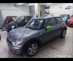 Mini Cooper 1.6 d unico prop 2010