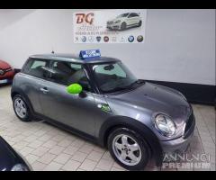 Mini Cooper 1.6 d unico prop 2010 - 7
