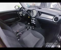 Mini Cooper 1.6 d unico prop 2010 - 15