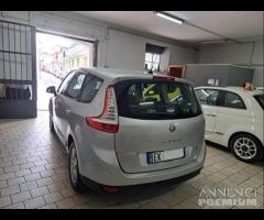 Renault scenic x mod 1.6 dci 7 posti uni pro 2012 - 15
