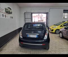 Lancia ypsilon 1.4 gpl X neop 2011 unico prop