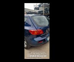 ricambi mazda 3 2010