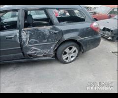 Subaru Legacy Outback 2011 2.0 TD Per Ricambi