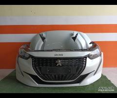 Peugeot 208 2022 lamierato airbag ricambi