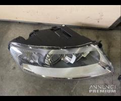 Fanali Anteriori Alogeni NUOVI Per Audi A6 2006