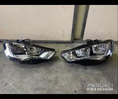 Fanali Anteriori NUOVI Alogeni Per Audi A3 2014
