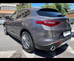 Alfa Romeo Stelvio 2.2 Q4 210cv AT8 Garanzia 12m