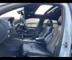 Audi A3 40 TFSI 2.0 190cv S-Line TETTO Cockpit - 16