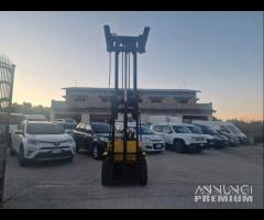 Carrello Elevatore Muletto Komatsu di 25 Q.li - 9