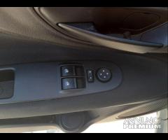 Fiat Punto Van 1.3 Mtj 75cv Autocarro 2 Posti - 15