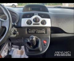 Renault Kangoo 1.5 dCi 75CV F.AP - 12