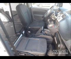 Renault Kangoo 1.5 dCi 75CV F.AP - 16