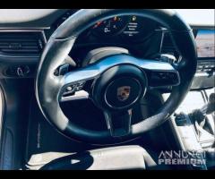 PORSCHE Macan 2.0 - 18