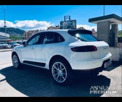 PORSCHE Macan 2.0 - 26