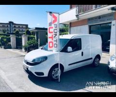 FIAT Doblo 1.3 MJT mjet 3 POSTI NAVI- - 19