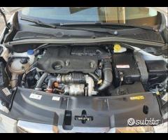 Peugeot 2008 1.6 hdi Etg6 Allure - 16