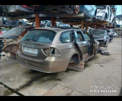 BMW SERIE 3 320 330 RICAMBI