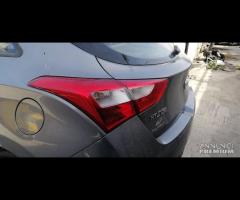 Hyundai I 30 1.6 D del 2012 - 8