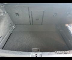 Vw Golf 1.6 TDI 110cv DSG Highline Bluemotion E6 - 9